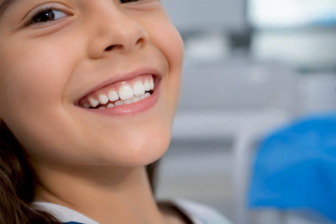 Sedare copii dentist: ce funcționează și când se aplică